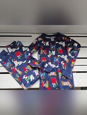 Hanna Andersson Navy Holiday Animal Dog Pajama Set with Red & Green Accents
